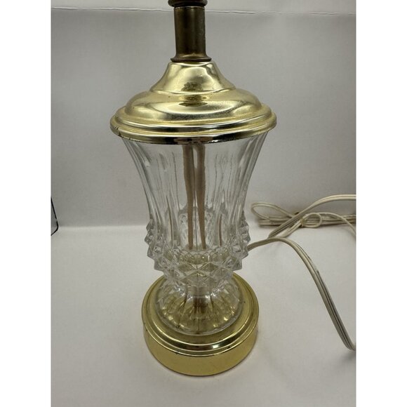 Pair Of Vintage Mid Century Ornate Clear Cut Crystal Boudoir Table Lamps - Picture 7 of 10